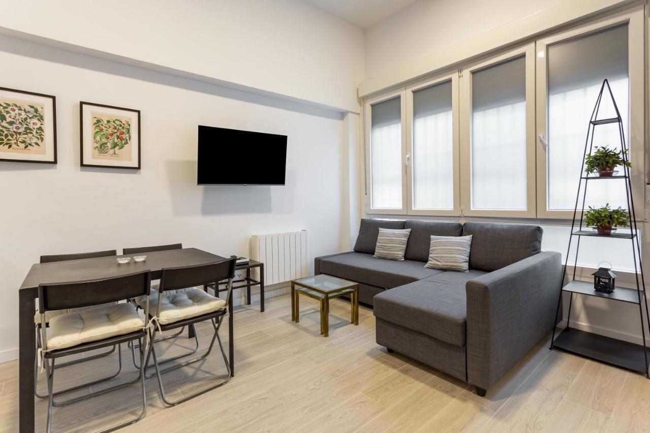1 Bedroom 1 Bathroom Furnished - Av De America - Studio - Mintystay Madryt Zewnętrze zdjęcie